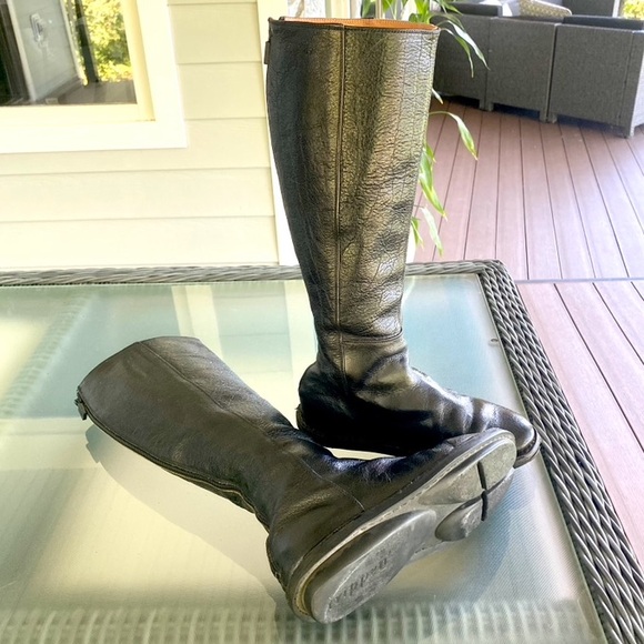 TRIPPEN. Boots. Rugged, Hi Quality Leather from famous German Leather Company ! - Picture 9 of 16